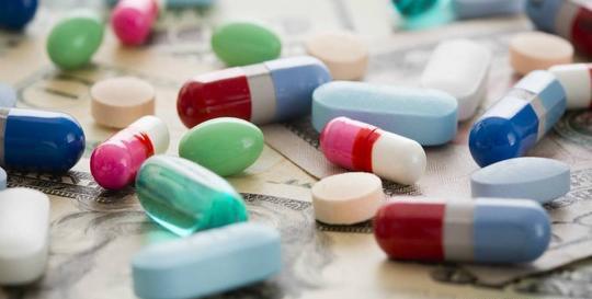 原料藥板塊估值低位凸顯投資機(jī)遇，生物制品行業(yè)蓄勢(shì)待發(fā)